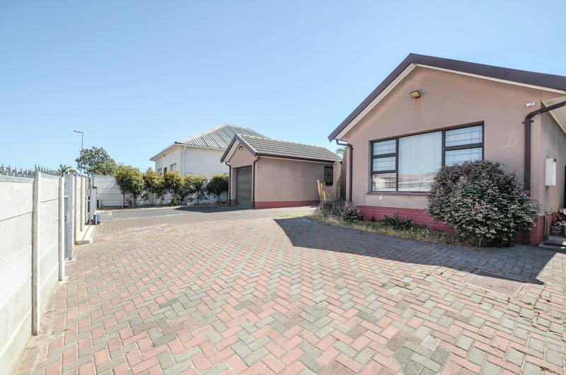 3 Bedroom Property for Sale in Glen Lilly Western Cape